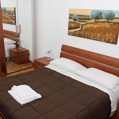 B&B A Room For Holiday Rome Exterior photo