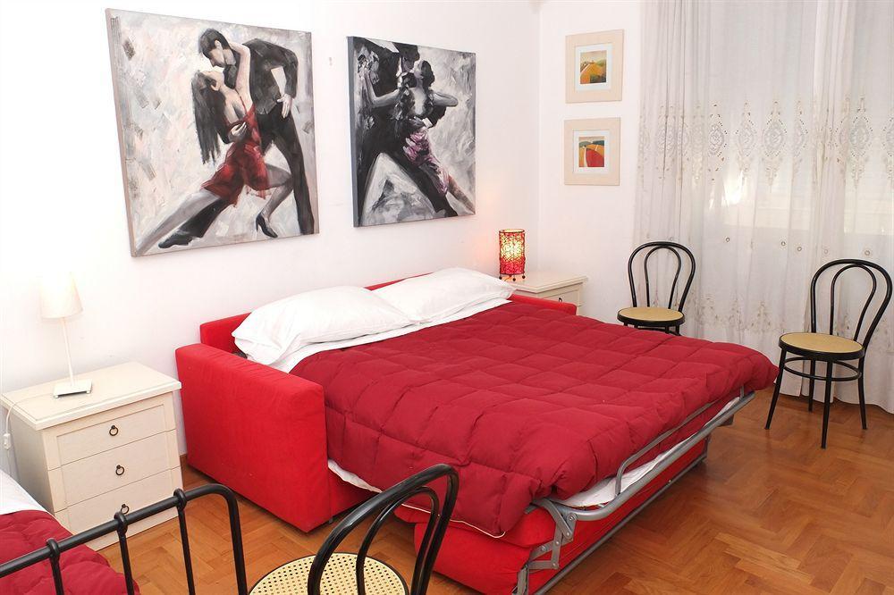 B&B A Room For Holiday Rome Exterior photo