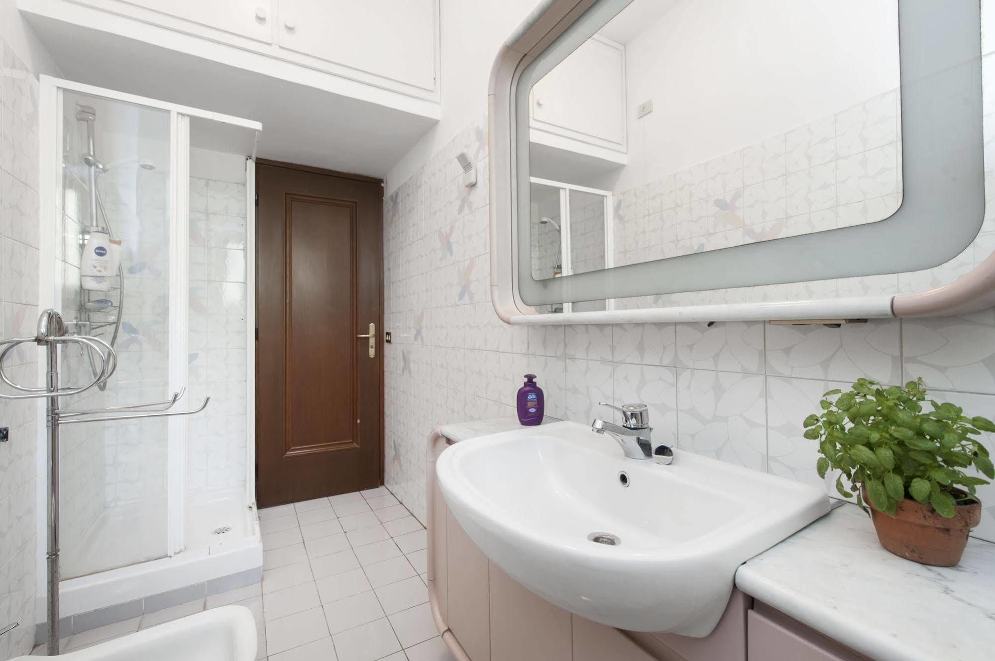 B&B A Room For Holiday Rome Exterior photo