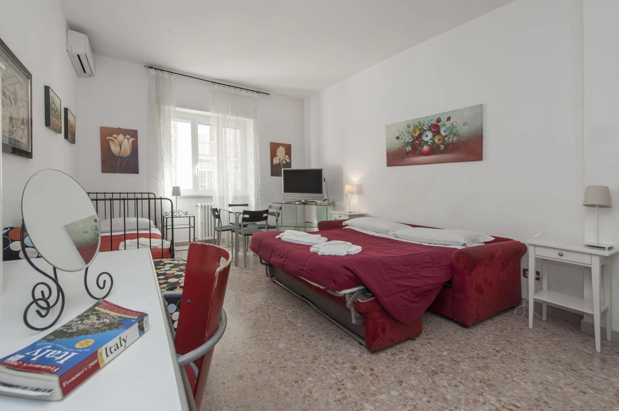 B&B A Room For Holiday Rome Exterior photo